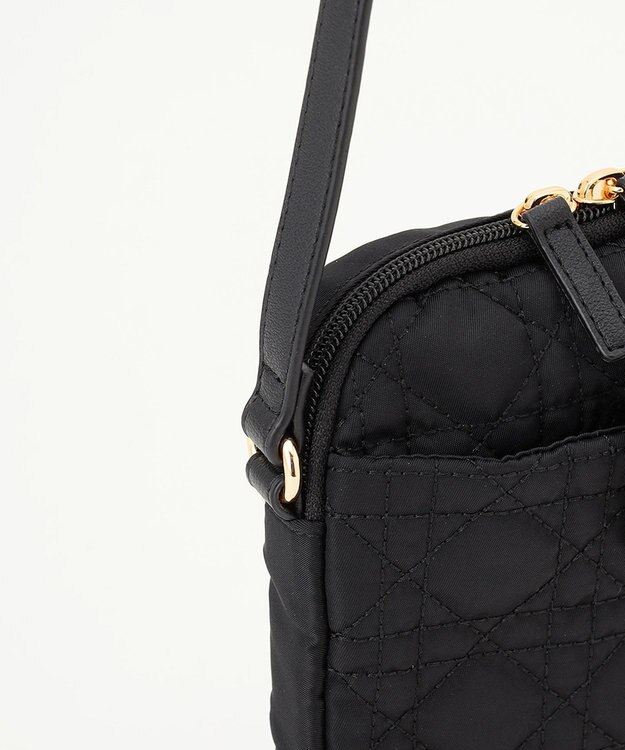 LA BAGAGERIE グリッドキルティングミニショルダー ブラック