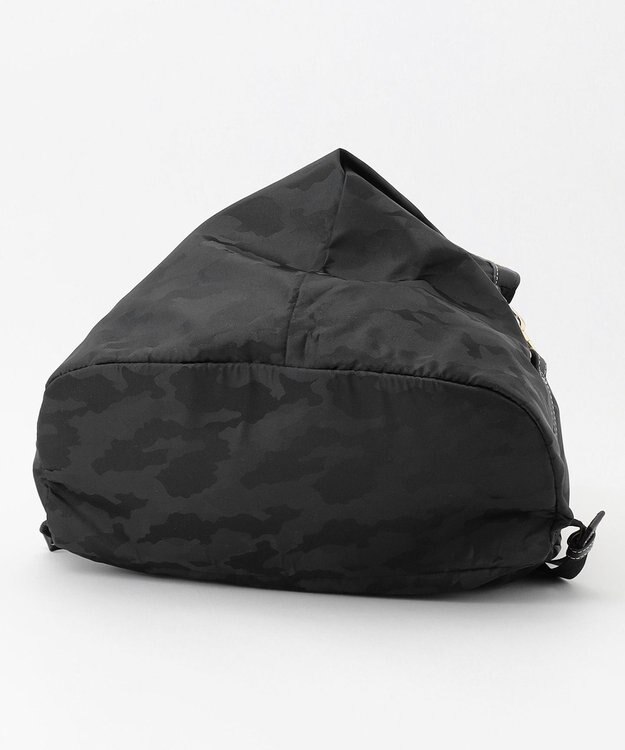 LA BAGAGERIE カモフラジャカード はっ水スマートリュック ブラック