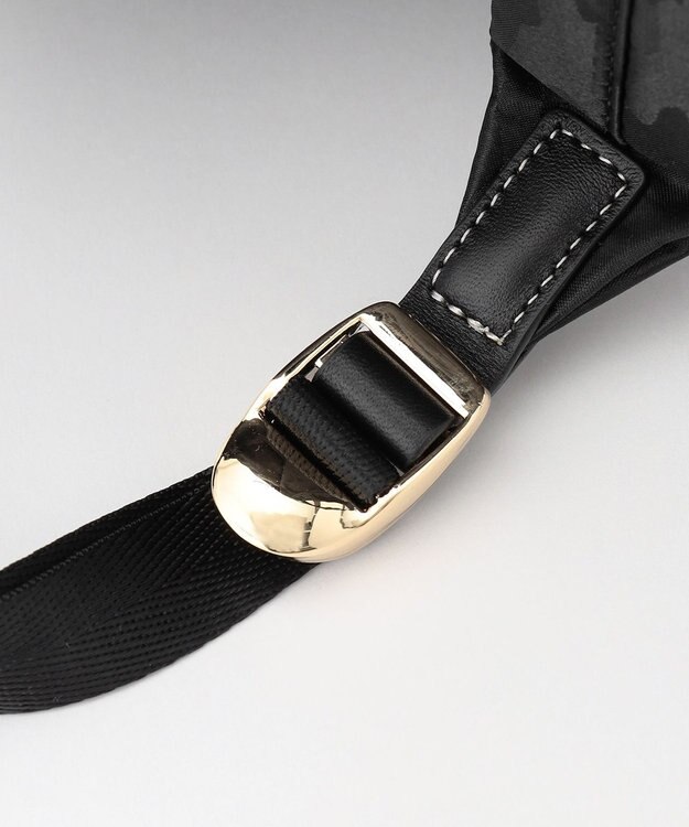 LA BAGAGERIE カモフラジャカード はっ水スマートリュック ブラック