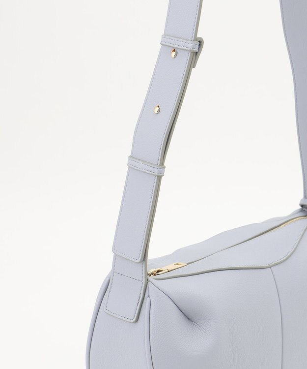 組曲 【人気につき再入荷！】ハーフムーンショルダー バッグ スカイブルー系