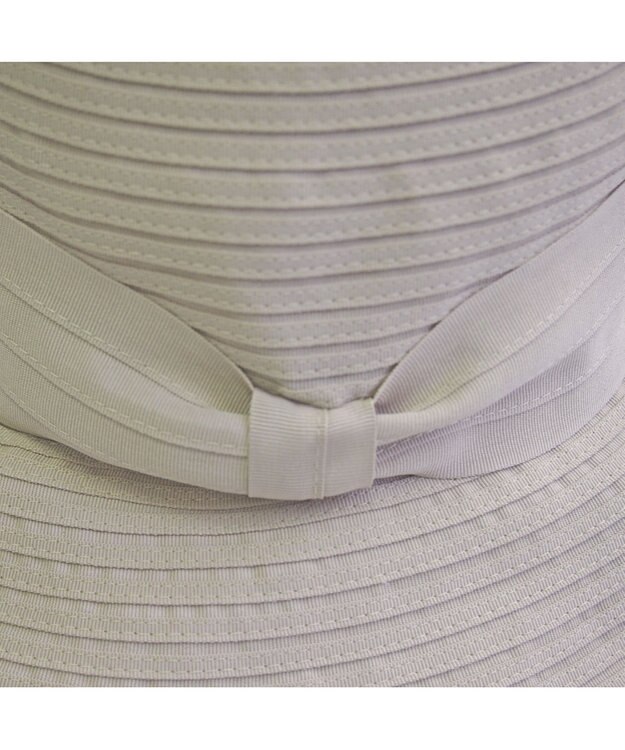 ATRENA 段折りブレード リボンつきキャペリン ベージュ