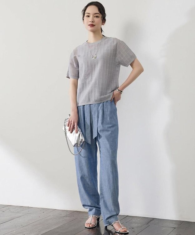 自由区 L 【17号サイズまで展開・カタログ掲載】コットンリネンシャンブレーテーパード パンツ ライトブルー系