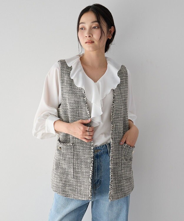 YECCA VECCA ラッフルブラウス White