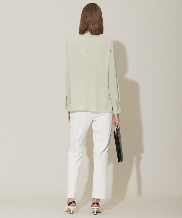 ICB 【WEB限定カラーあり・速乾・洗える】BackSatinAmunzen スカーフタイブラウス ピスタチオ系