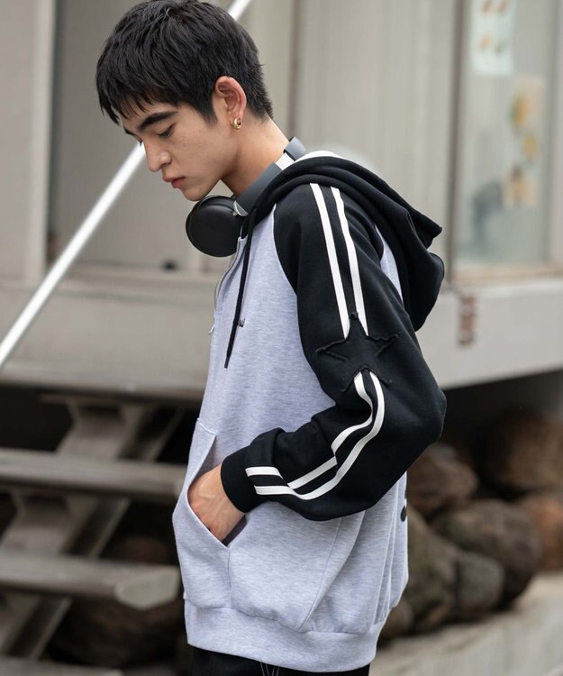 WEGO 【ユニセックス着用ITEM】ラインラグランZIPパーカー アッシュグレー