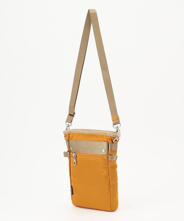 Y'SACCS テープデザイン　トラベルポシェット マスタード