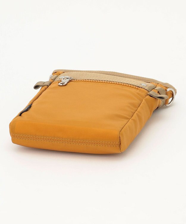 Y'SACCS テープデザイン　トラベルポシェット マスタード