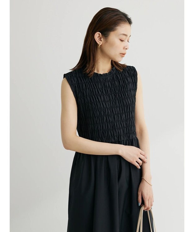 Green Parks ・Ｄｏｕｂｌｅ　Ｆｌａｇｓ　シャーリングノースリワンピ Black