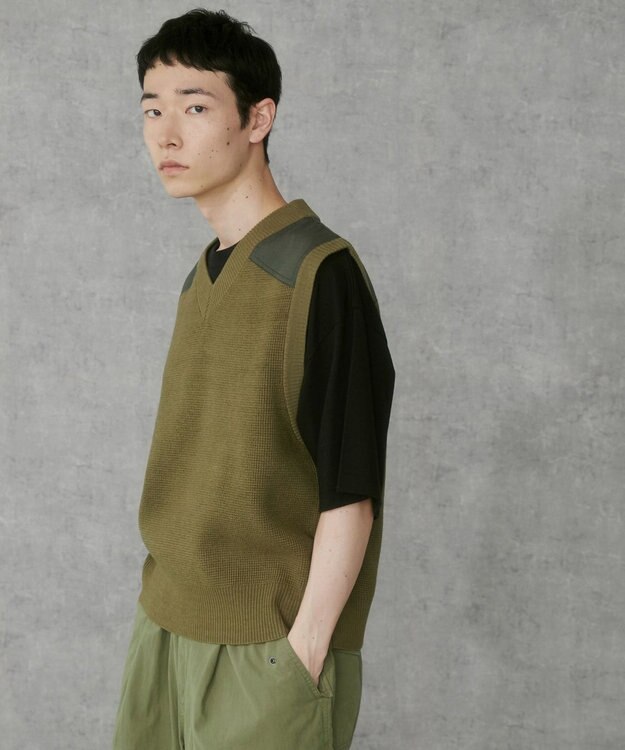 WEGO Vネックニットベスト カーキ