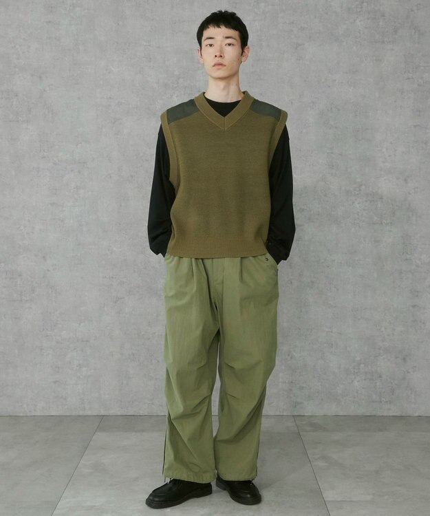 WEGO Vネックニットベスト カーキ