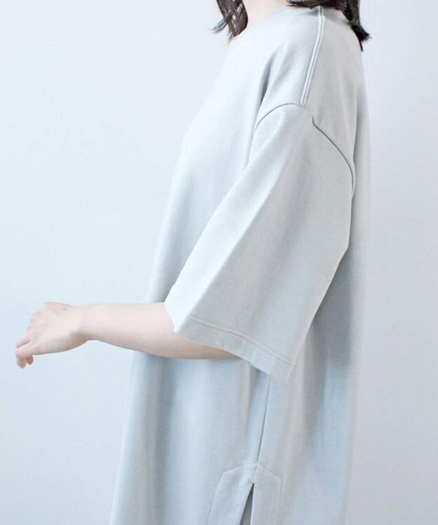 WHITE MAILS HIGH GAUGE URAKE HAIF SLEEVE SIDE SLIT ロングワンピース ライトグレー