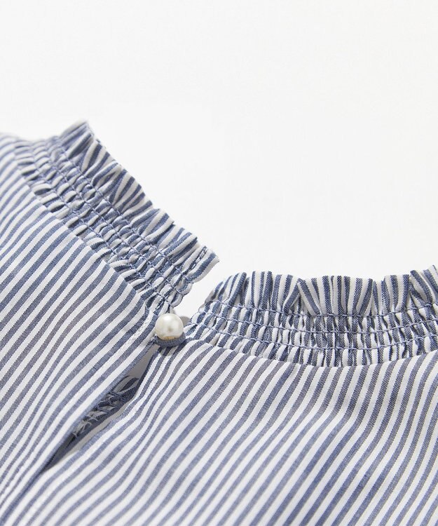 ANY SIS 【洗える】シャーリングフリルスタンド ブラウス ブルーストライプ