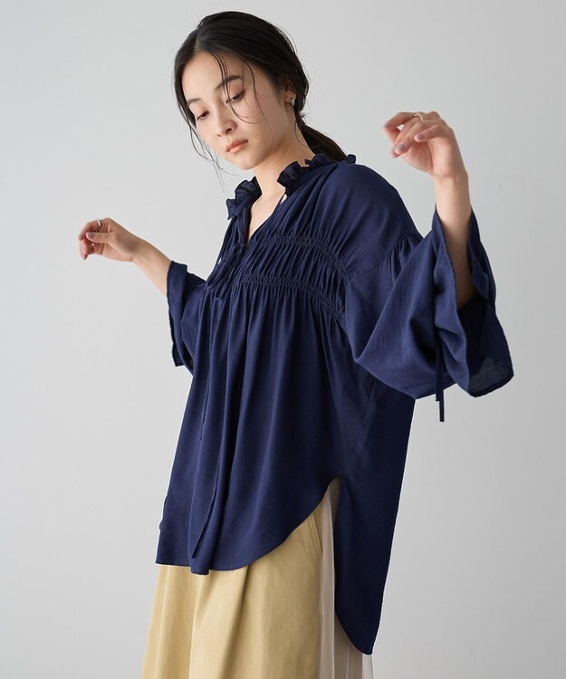 YECCA VECCA シャーリングギャザーリボンブラウス Navy
