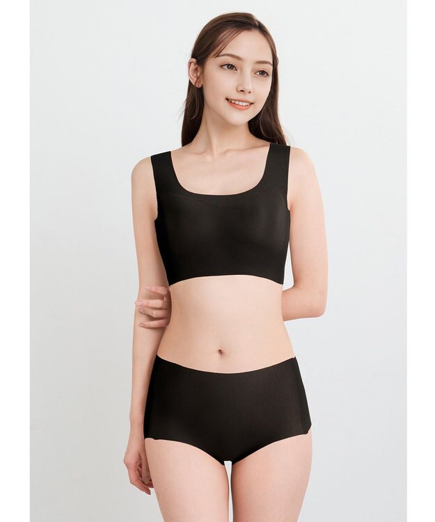 WACOAL 【GOCOCi ゴコチ】 ノンワイヤーブラ ベタつきにくく乾きやすい 通気性がよい 立体的なバストシルエット ブラトップ ハーフトップ レディース CGG571 /ワコール ブラック