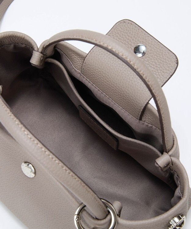 TOPKAPI 【Breath TOPKAPI】シュリンクレザー ショルダー付き ミニ トートバッグ / チャーム付き グレージュ