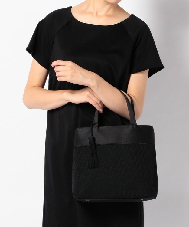 自由区 FORMAL 【日本製】米沢織 あおり式トート ブラック系