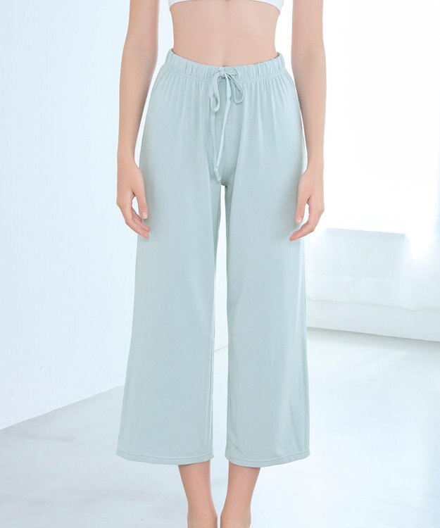 BRADELIS New York 【モアナモリーズ】森みなのオーガニックコットン混エアリーロングパンツ26 アクアグリーン