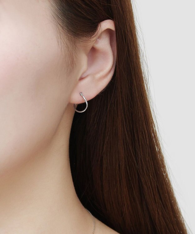 TOCCA 【WEB限定】PETAL HOOP PIERCED EARRINGS プラチナ ピアス プラチナ系