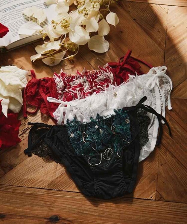 San-ai Resort（三愛水着楽園） エレガントコレクション2311ヒモショーツ  【M・Lサイズ】  【northerly】 グリーン