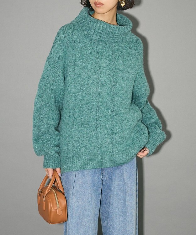 Green Parks ケーブル編みハイネックニット Green