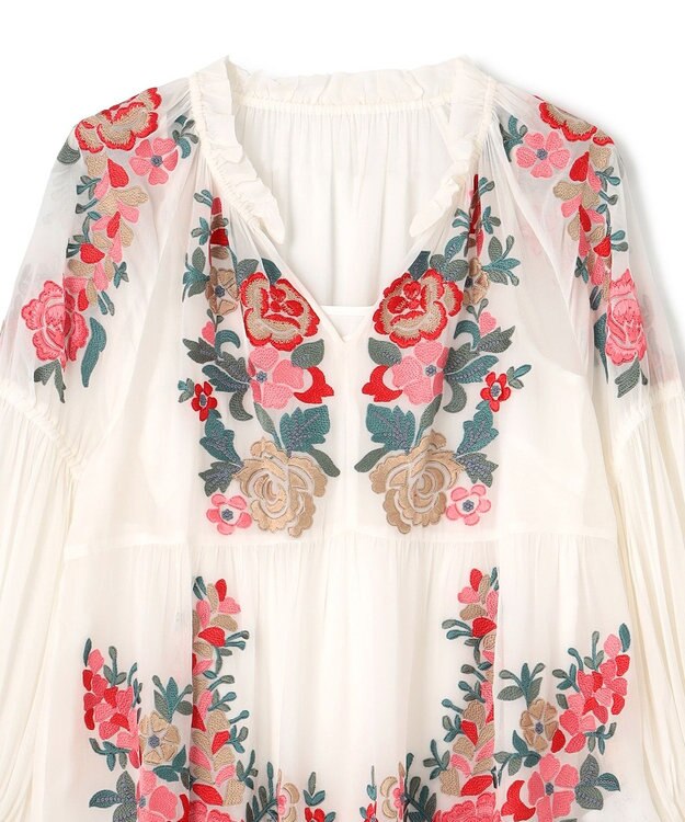 GRACE CONTINENTAL フラワー刺繍ギャザートップ ホワイト