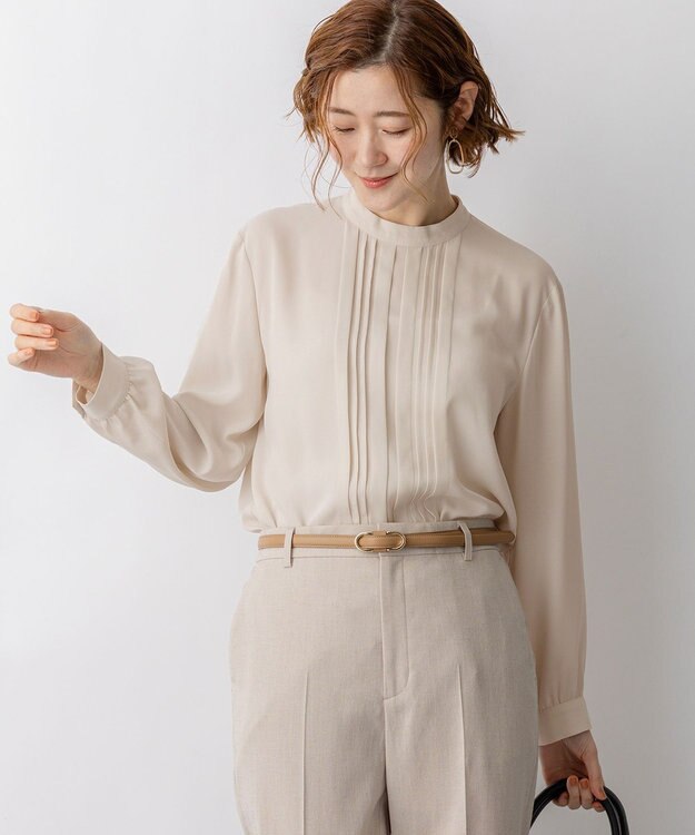 23区 【先行予約】バックサテンアムンゼン フロントタックブラウス ベージュ系