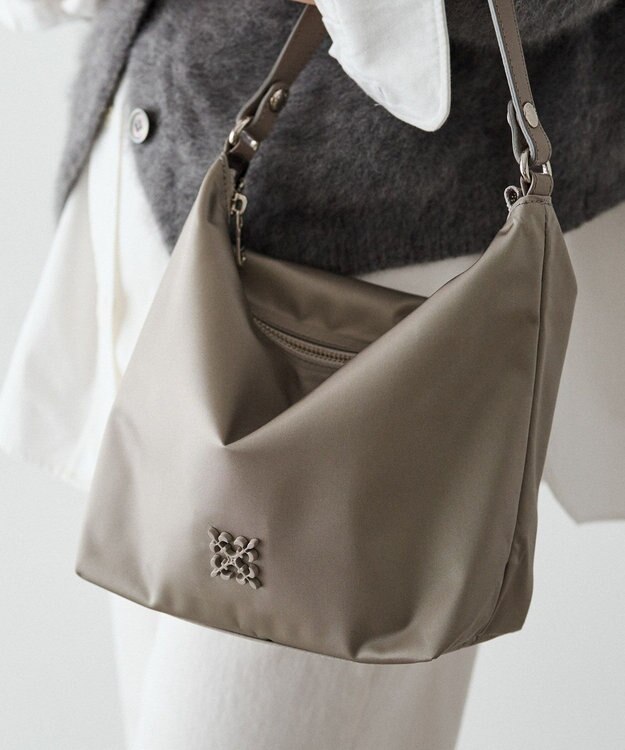 russet シンプルショルダーバッグ【クラウズナイロン】(CE-1467) Gray