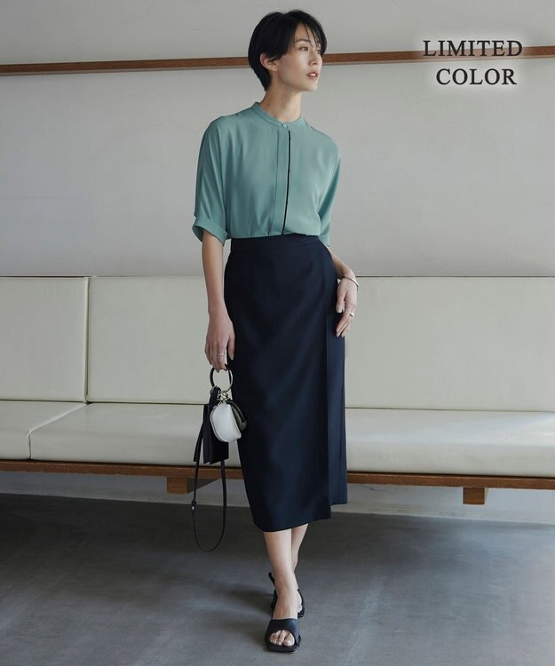 ICB 【人気のため新色追加・WEB限定カラーあり】BackSatinAmunzen 5分袖バンドカラーブラウス セラドン系［WEB限定］