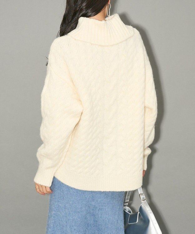 Green Parks ケーブル編みハイネックニット Ivory