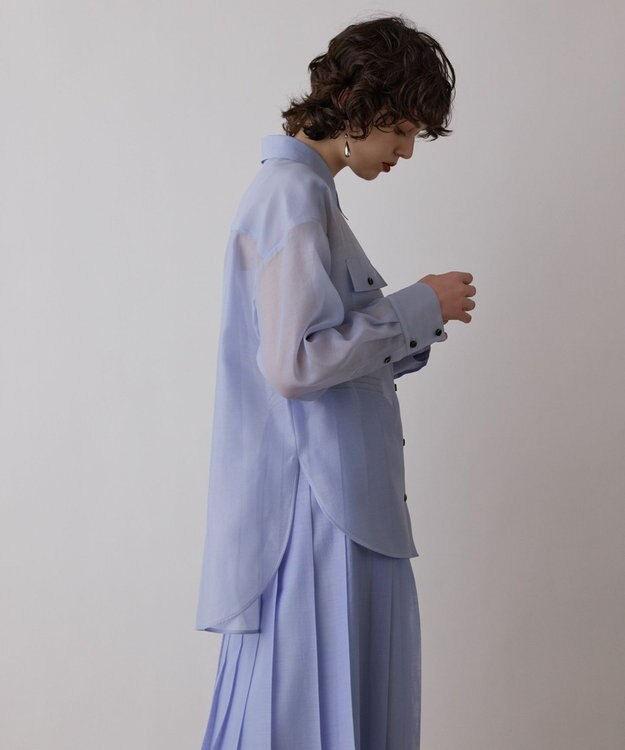 GRACE CONTINENTAL マットシアーシャツ ブルー
