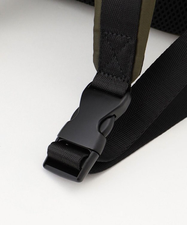 LA BAGAGERIE 【maison vert】 【多収納】タックポケットリュック カーキ