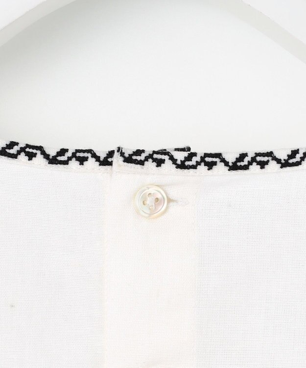 23区 【Indian Factory】コットンフレックス エンブロイダリーブラウス ホワイト系