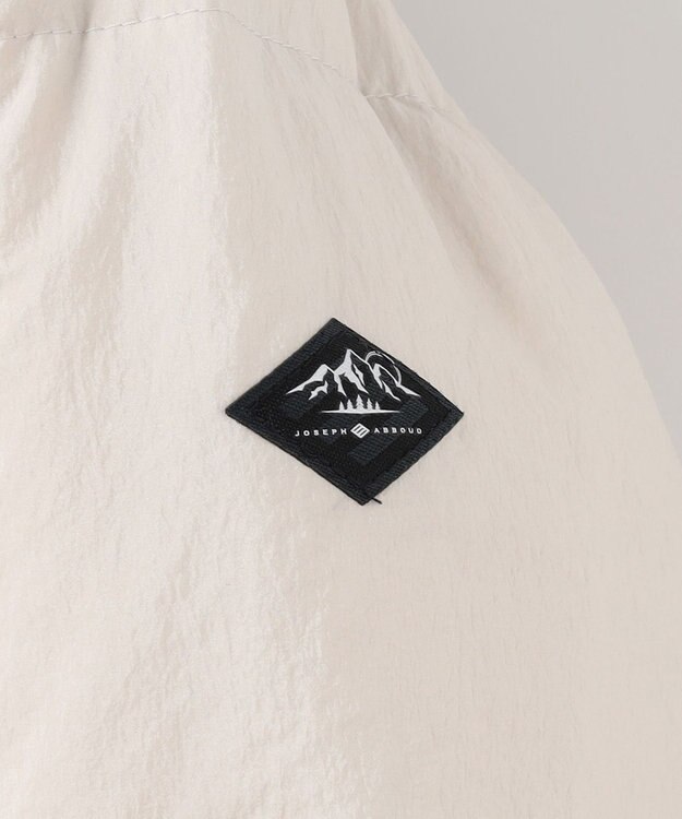 JOSEPH ABBOUD MOUNTAIN 【サステナブル/軽量/7ポケット/JAPANファブリック】ライトナイロンワッシャーアウトドア ダウンブルゾン アイボリー系