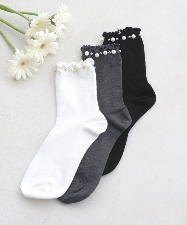 Tiaclasse パール付きフリルソックス オフホワイト