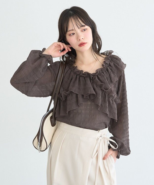 earth music&ecology シアーチェック2wayオフショルブラウス Brown