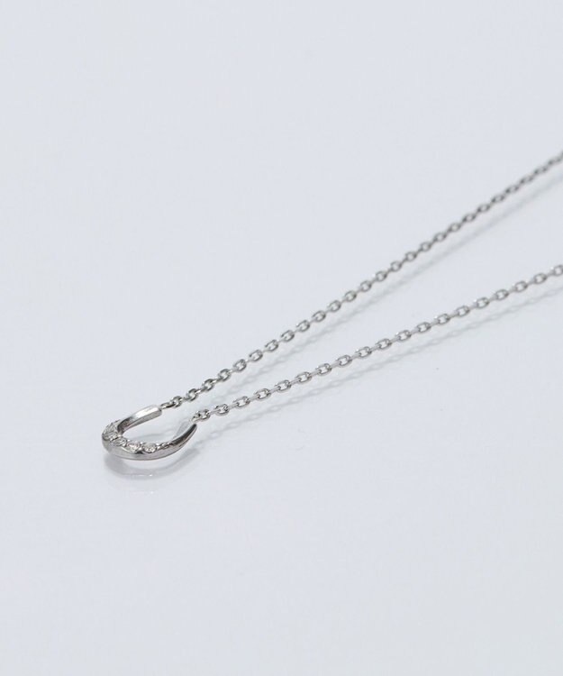 Phoebe 〈オンワード限定セット〉ロマンティックビジューバタフライフープピアス×リッチラインフォースシューネックレス　 シルバー