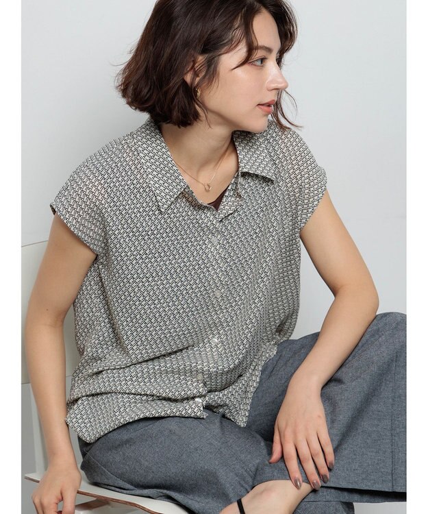 Te chichi シアサッカージオメ柄シャツブラウス オフホワイト