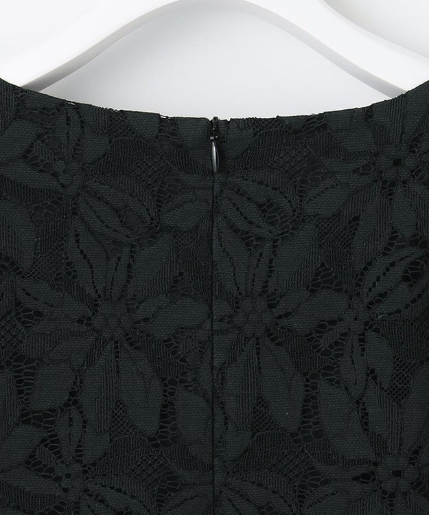 自由区 【洗える】フラワーコードレース ペプラムブラウス ブラック系