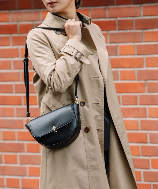 UNBILLION cachecache 財布ポーチ付きハーフムーンショルダーバッグ ブラック