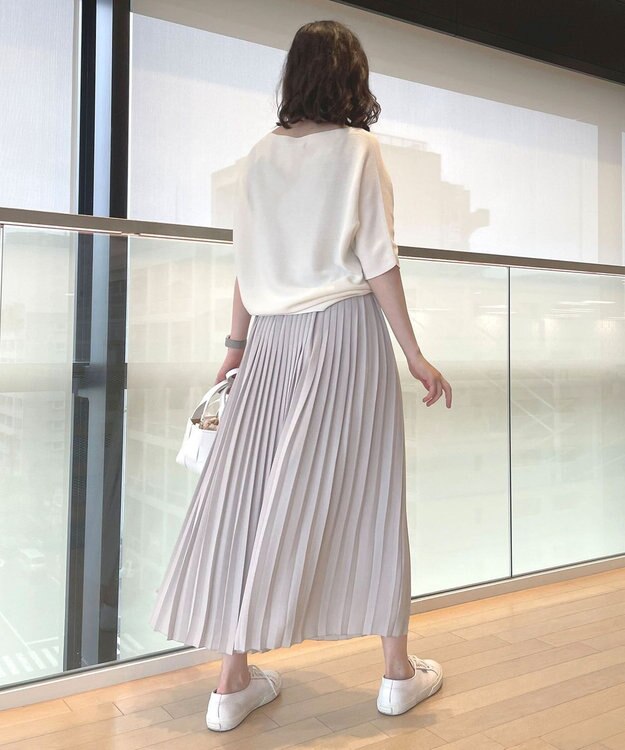 自由区 バックサテンアムンゼン プリーツスカート ライトグレー系