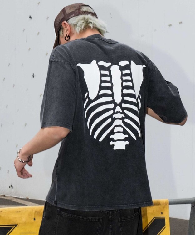 WEGO 【ユニセックス着用ITEM】ブリーチボーングラフィックT（SS） スミクロ