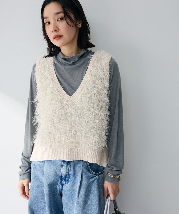 Green Parks ラメ入り毛足ニットベスト Ecru