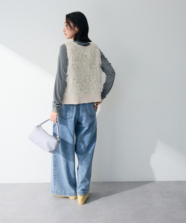 Green Parks ラメ入り毛足ニットベスト Ecru