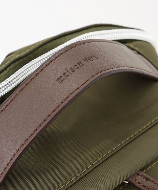 LA BAGAGERIE 【maison vert】 【多収納】タックポケットリュック カーキ