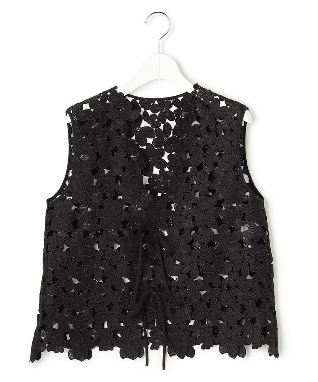 23区 【GOLD LABEL/見上愛さん着用】エンブロイダリーレース ジレ ブラック系