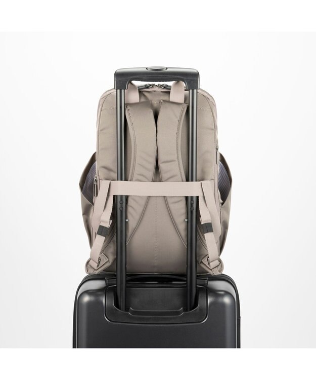 ACE BAGS & LUGGAGE 【軽量】 ace. ルフィラ リュックサック A4 14.0インチPC収納 17911 エース グレージュ