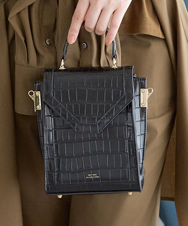 23区 【VERY掲載】エンボス ミニ ショルダーバッグ ブラック系