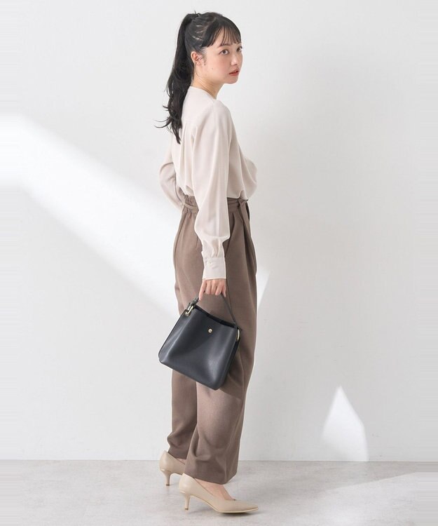 earth music&ecology フロントタックブラウス Beige