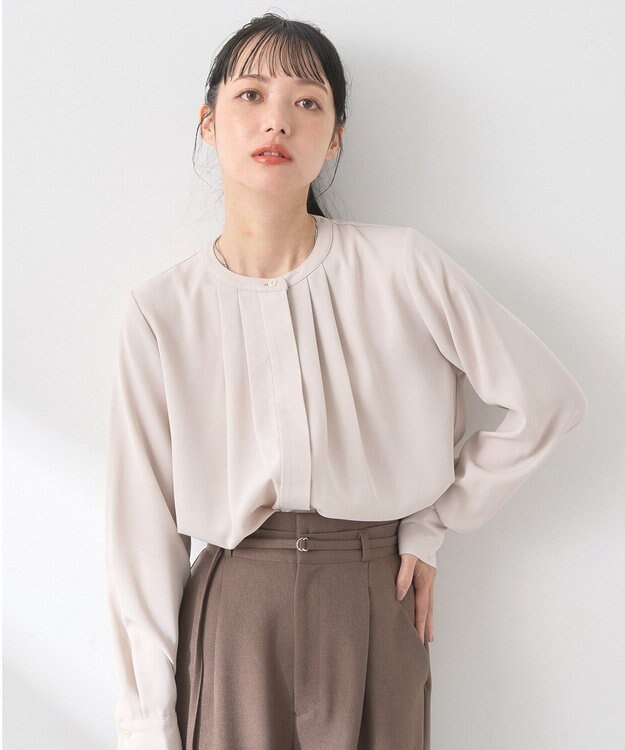 earth music&ecology フロントタックブラウス Beige