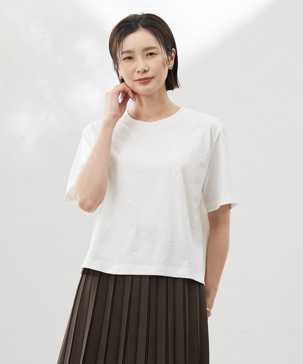 J.PRESS LADIES 【洗える】スパンコール Ｔシャツ オフホワイト系